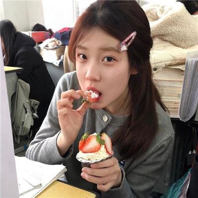 香草美人海报
